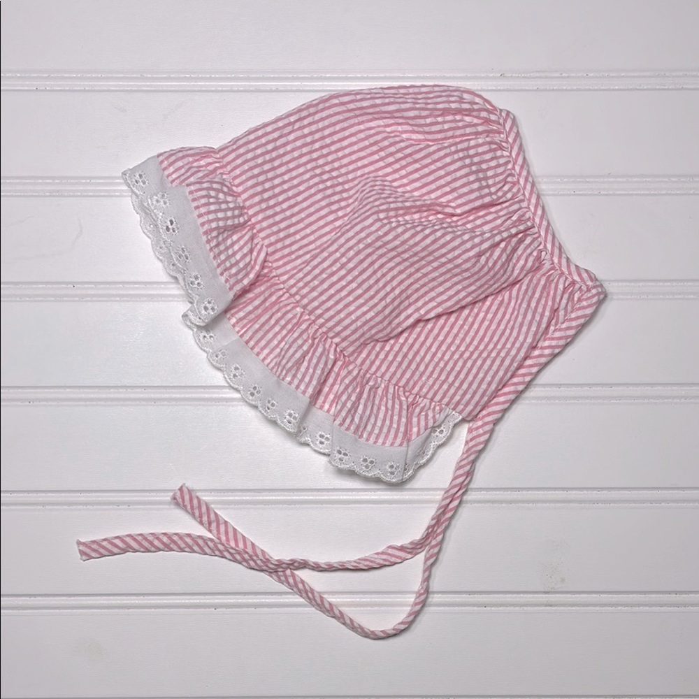 CUSTOM MADE EUC Pink Seersucker Lace Baby Girl Bonnet